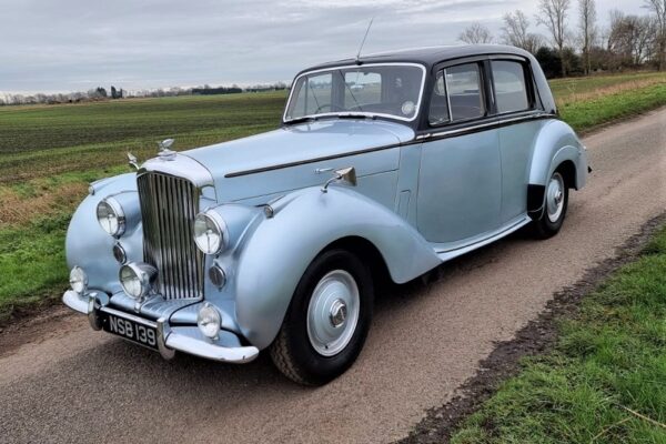 rolls-royce-and-bentley-specialist-for-sale-rtype-angle