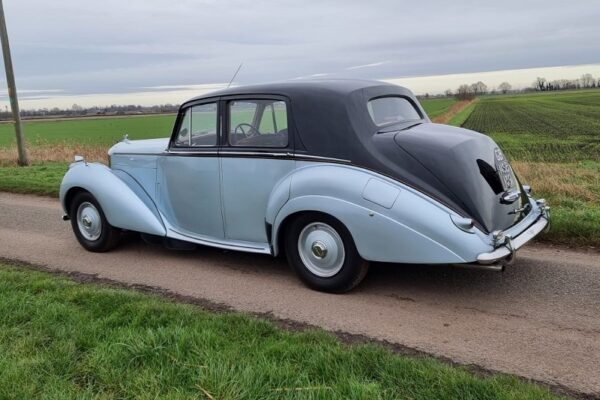rolls-royce-and-bentley-specialist-for-sale-rtype-side-view